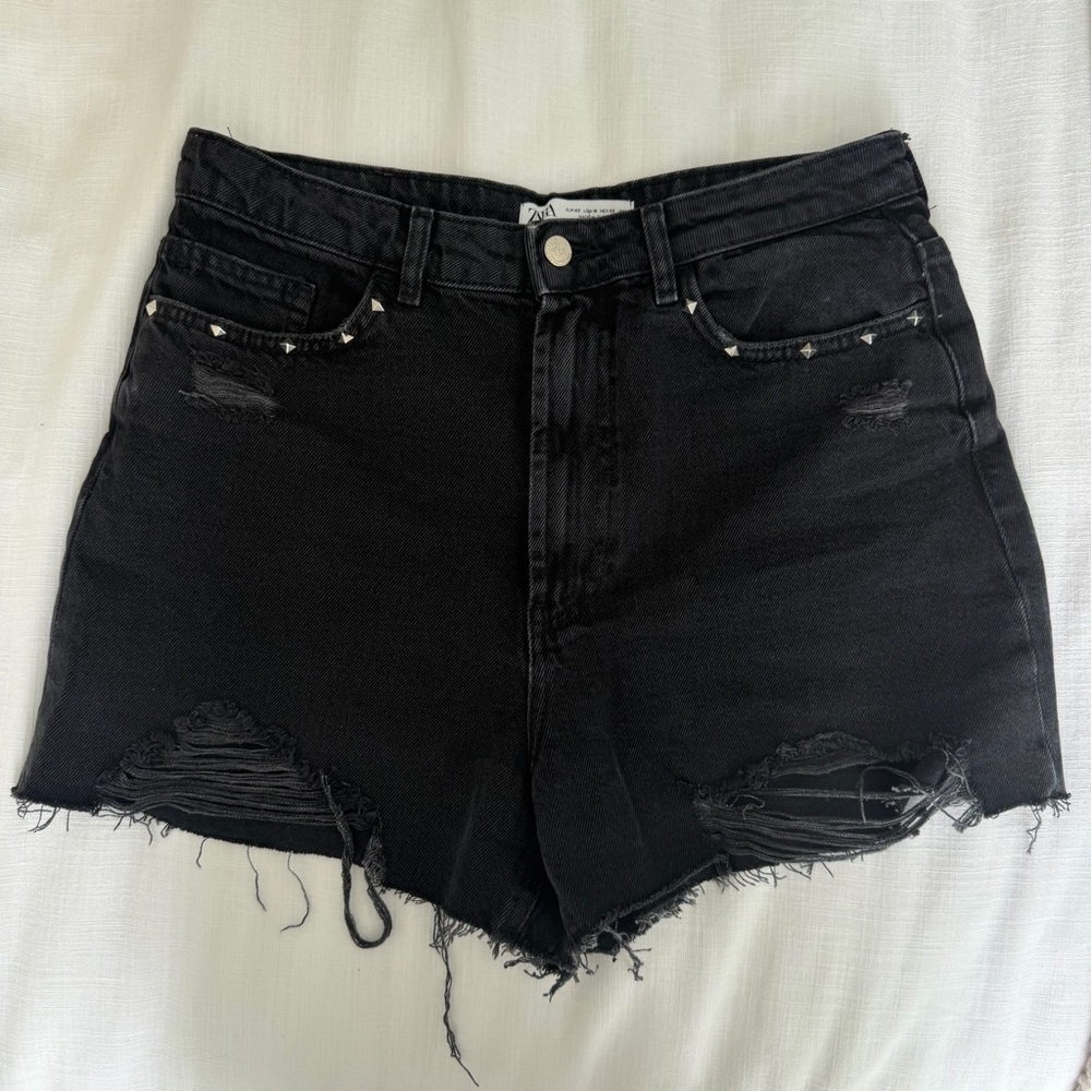 Zara Black Distressed Denim Shorts with Stud Accents